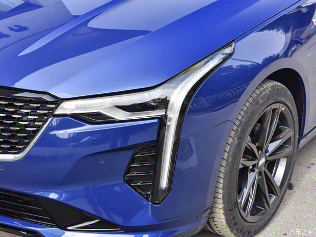 上汽通用凯迪拉克 凯迪拉克CT4 2022款 28T 豪华型