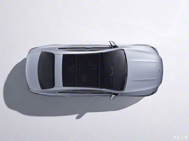 奔驰(进口) 奔驰E级(进口) 2024款 E 200 AMG Line 欧洲版 奔驰(进口) 奔驰E级(进口) 2024款 E 200 AMG Line 欧洲版