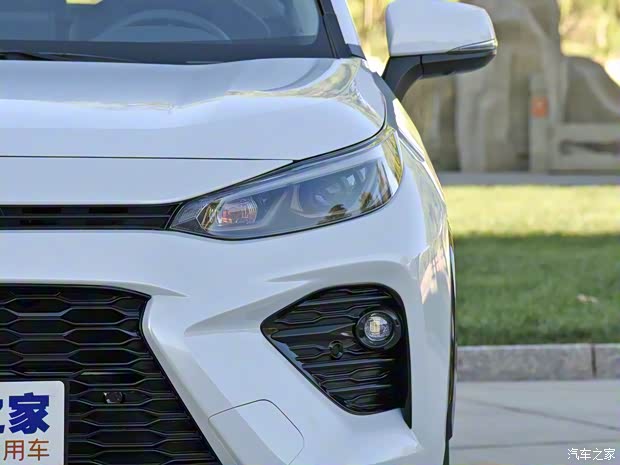 廣汽豐田 威蘭達 2022款 雙擎 2.5L E-CVT兩驅騎士版