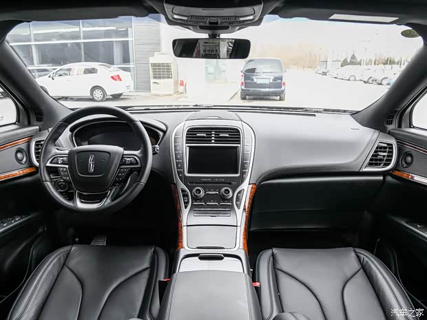 林肯 航海家 2019款 2.0T 四驱尊雅型