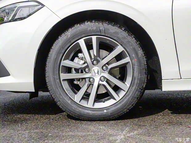 東風(fēng)本田 思域 2022款 240TURBO CVT 勁騁版