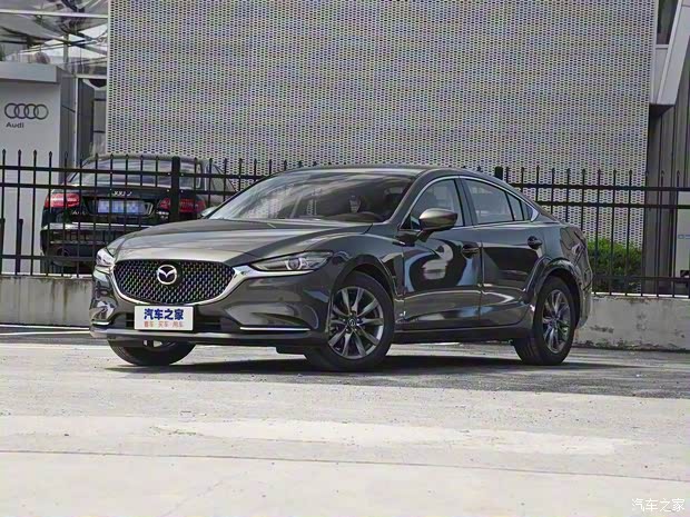 一汽馬自達(dá) 阿特茲 2020款 2.0L 藍(lán)天豪華版