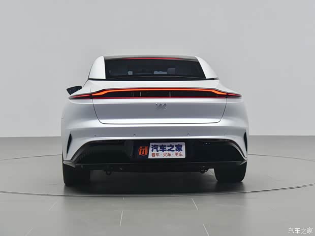 智己汽車(chē) 智己L7 2021款 天使輪版