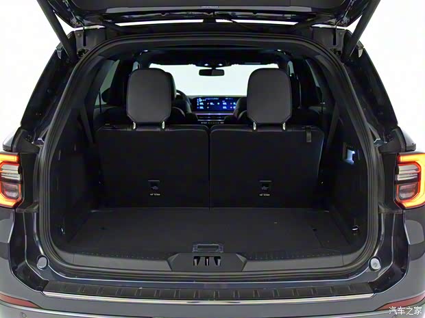 長(zhǎng)安福特 探險(xiǎn)者 2023款 EcoBoost 285 四驅(qū)ST-Line 6座