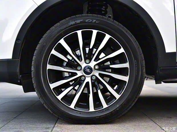 江铃福特 领界 2019款 EcoBoost 145 CVT 48V尊领型PLUS 江铃福特 领界 2019款 EcoBoost 145 CVT 48V尊领型PLUS