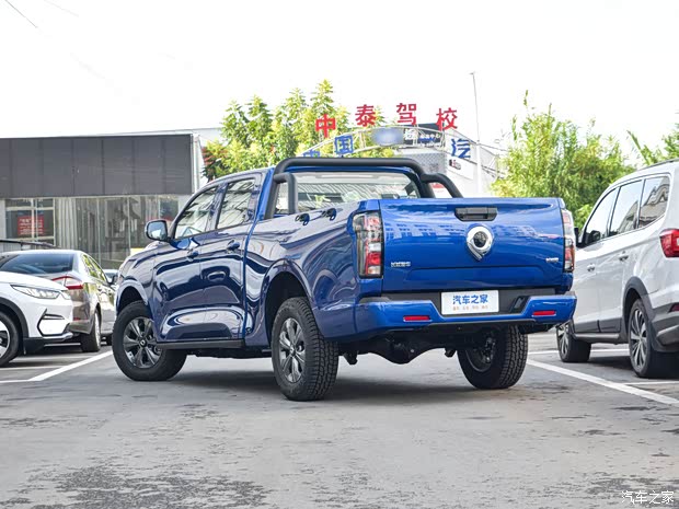 長(zhǎng)城汽車 炮 2023款 2.0T商用版 手動(dòng)柴油四驅(qū)茶王版長(zhǎng)箱GW4D20M