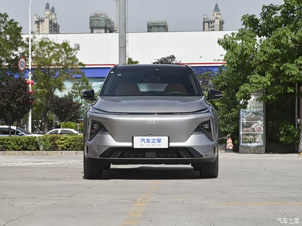 吉利汽车 银河L7 2023款 1.5T 115km 星舰 吉利汽车 银河L7 2023款 1.5T 115km 星舰