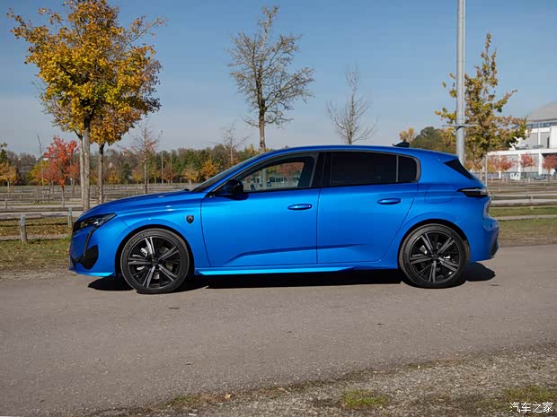 標(biāo)致(進(jìn)口) 標(biāo)致308新能源(進(jìn)口) 2021款 HYBRID