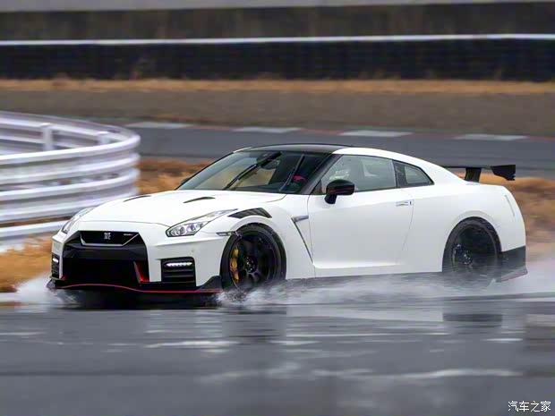 日产(进口) 日产GT-R 2020款 NISMO 日产(进口) 日产GT-R 2020款 NISMO