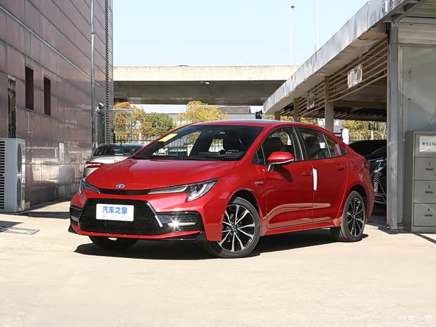 廣汽豐田 雷凌 2022款 雙擎 1.8H E-CVT運(yùn)動(dòng)版