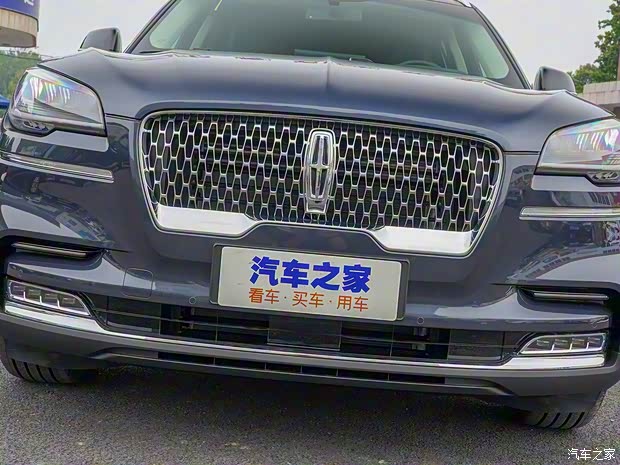 长安林肯 飞行家 2020款 3.0T V6 四驱尊享版 长安林肯 飞行家 2020款 3.0T V6 四驱尊享版
