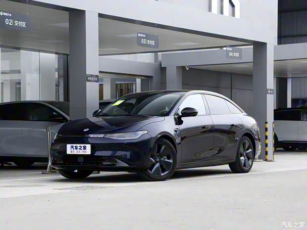 零跑汽车 零跑C01 2022款 后驱长续航版 零跑汽车 零跑C01 2022款 后驱长续航版