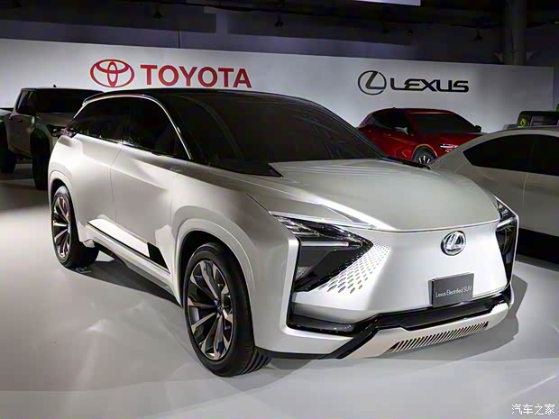 雷克薩斯 Electrified SUV 2022款 基本型 雷克薩斯 Electrified SUV 2022款 基本型