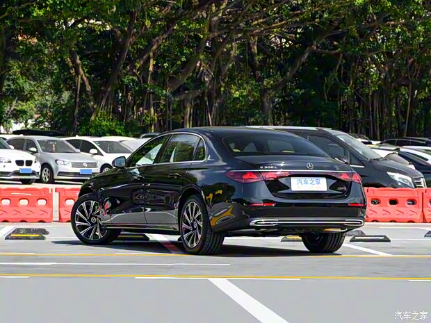 北京奔馳 奔馳E級 2024款 E 300 L 豪華型