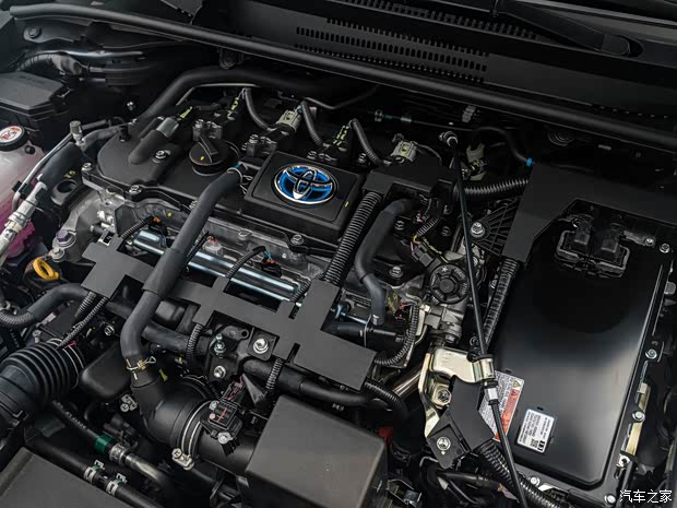 一汽丰田 卡罗拉 2019款 双擎 1.8L E-CVT旗舰版