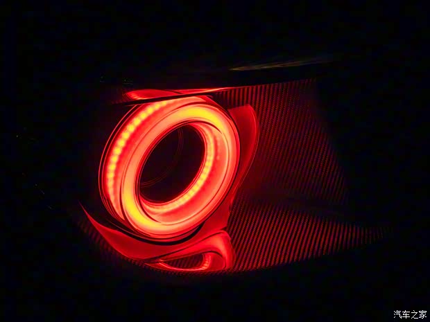 福特(進(jìn)口) 福特GT 2020款 Liquid Carbon