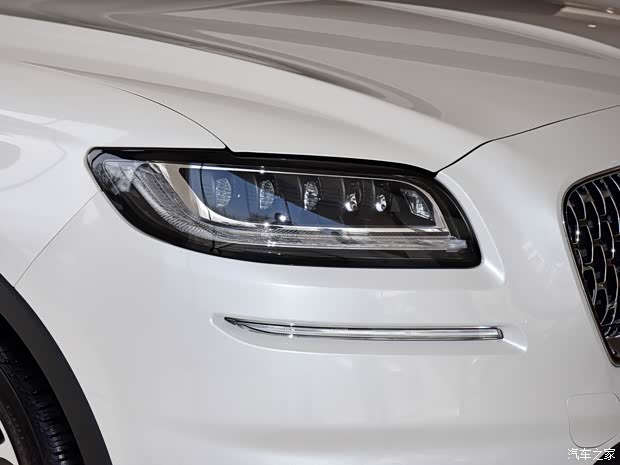 长安林肯 航海家 2021款 2.7T 四驱尊耀版