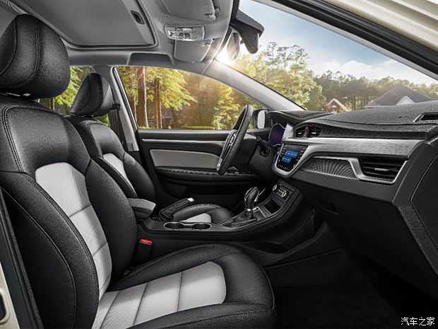 吉利汽车 远景 2020款 1.5L CVT尊贵型 吉利汽车 远景 2020款 1.5L CVT尊贵型