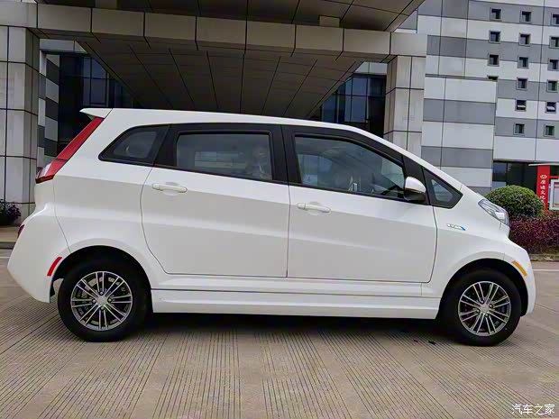 恒润汽车 恒润H23 2023款 基本型 恒润汽车 恒润H23 2023款 基本型