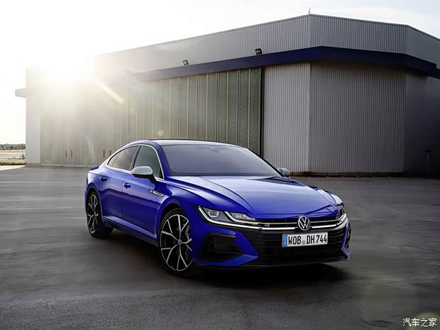 大众(进口) Arteon 2021款 R 欧洲版 大众(进口) Arteon 2021款 R 欧洲版