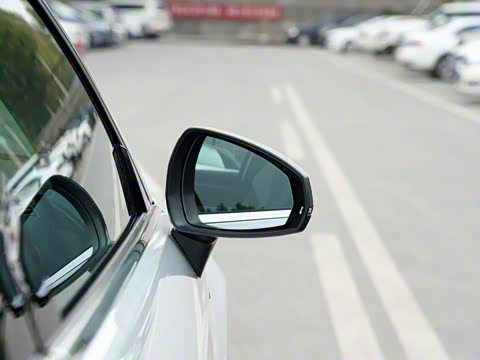 2020款 Sportback 40 TFSI 运动型 国VI 2020款 Sportback 40 TFSI 运动型 国VI