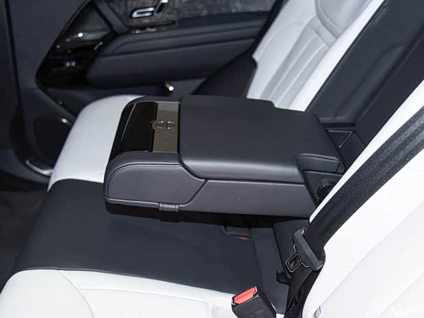 路虎(进口) 揽胜运动版 2023款 首发版