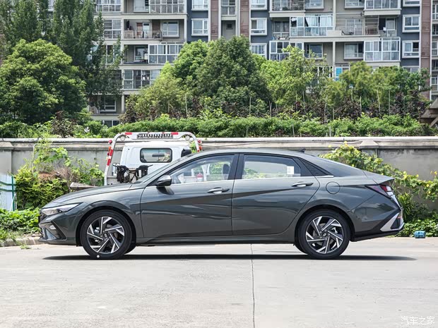 北京現(xiàn)代 伊蘭特 2024款 基本型