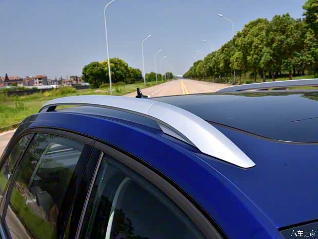 上汽大众 朗逸 2018款 两厢 280TSI DSG豪华版 国V