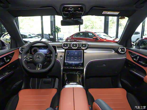 北京奔驰 奔驰GLC 2023款 GLC 260 L 4MATIC 豪华型 北京奔驰 奔驰GLC 2023款 GLC 260 L 4MATIC 豪华型