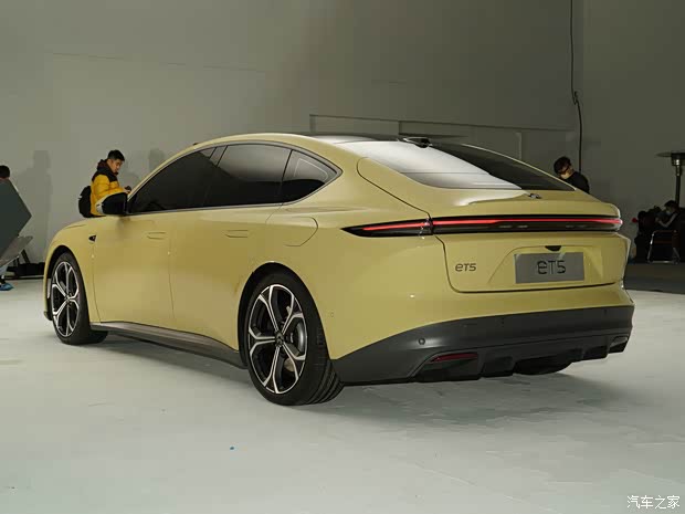 蔚来 蔚来ET5 2022款 75kWh