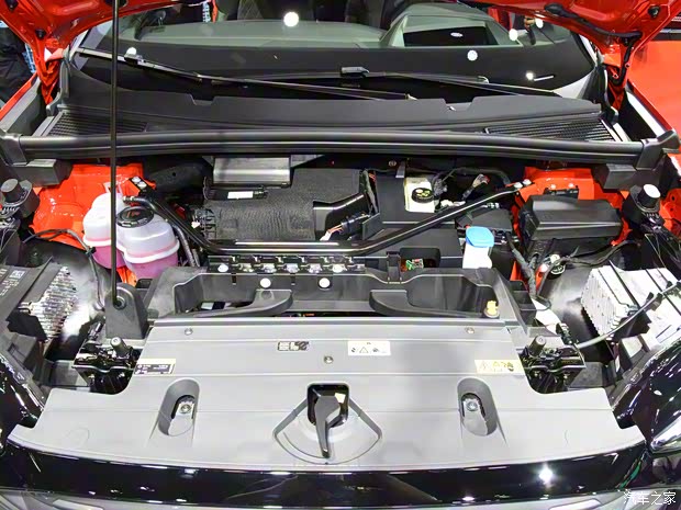 上汽奧迪 奧迪Q5 e-tron 2022款 50 e-tron quattro edition one 藝創(chuàng)典藏版