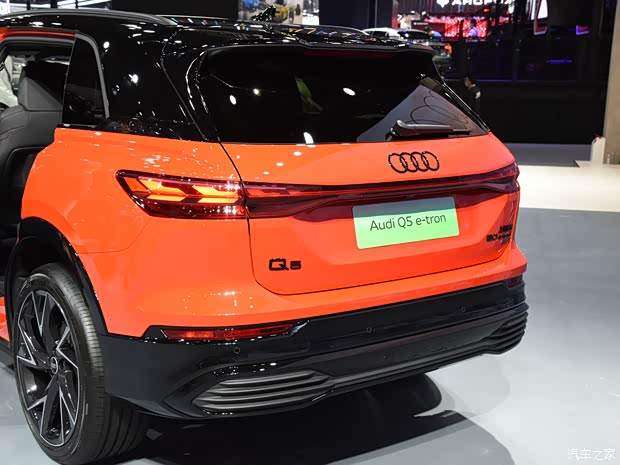 上汽奧迪 奧迪Q5 e-tron 2022款 50 e-tron quattro edition one 藝創(chuàng)典藏版