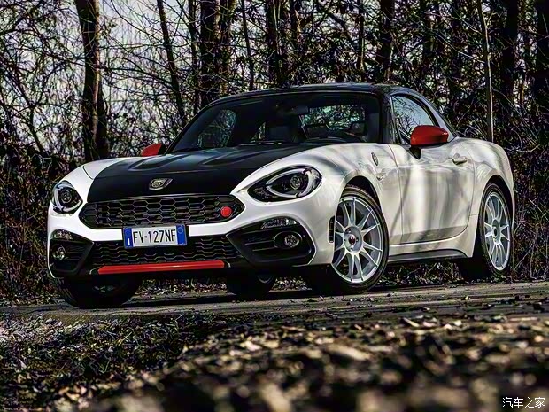 菲亞特(進(jìn)口) 菲亞特124 2019款 124 Abarth Rally Tribute