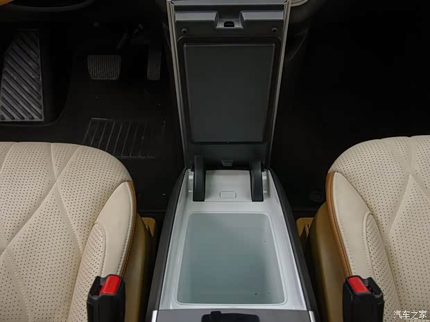 聯(lián)合改裝 iMAX8全家版 2023款 2.0T 全家摯愛(ài)版