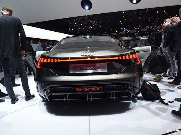 奧迪(進口) 奧迪e-tron GT 2019款 Concept