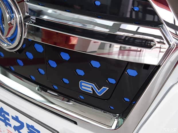 郑州日产 锐骐6新能源 2019款 EV