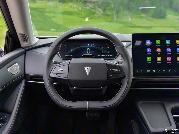 長安深藍 長安深藍SL03 2022款 1.5L 增程版