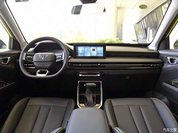 上汽通用五菱 五菱星驰 2022款 1.5T 基本型 上汽通用五菱 五菱星驰 2022款 1.5T 基本型