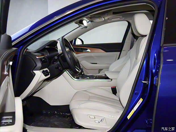 一汽红旗 红旗H5 2019款 30TD 智联御动版