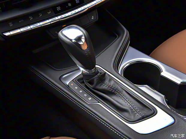 上汽通用凯迪拉克 凯迪拉克CT4 2022款 28T 豪华型