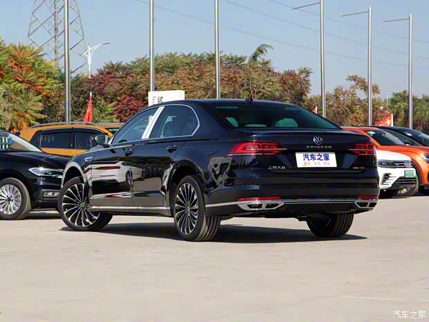 上汽大众 辉昂 2021款 380TSI 尊贵版