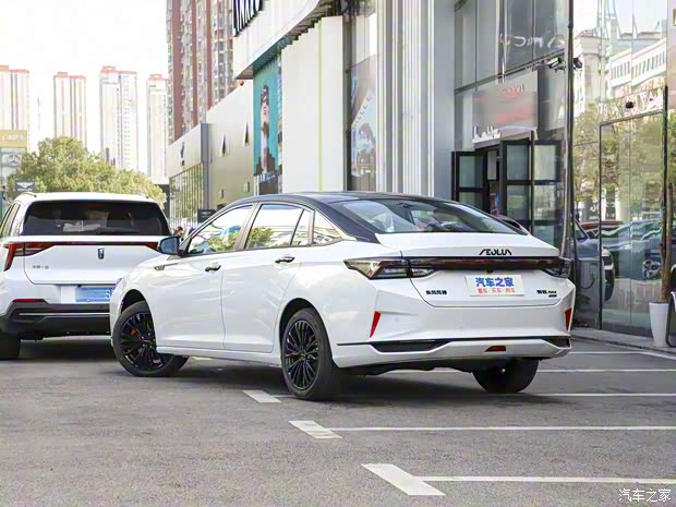 东风乘用车 奕炫MAX 2021款 1.5T 超酷型爸版