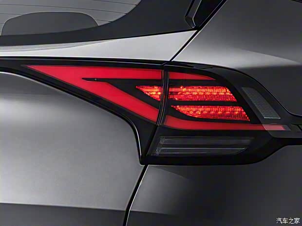 起亚 狮铂拓界 2022款 基本型 起亚 狮铂拓界 2022款 基本型