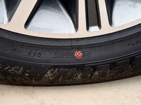 2019款 270T 自动尊荣版(七座)国V 2019款 270T 自动尊荣版(七座)国V