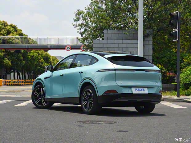 小鹏汽车 小鹏G6 2023款 580 长续航 Max 小鹏汽车 小鹏G6 2023款 580 长续航 Max