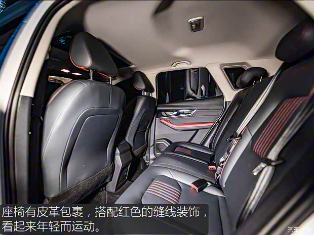 一汽奔腾 奔腾T33 2019款 基本型 一汽奔腾 奔腾T33 2019款 基本型