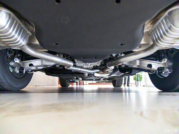 林肯(進(jìn)口) 飛行家(進(jìn)口) 2020款 3.0T V6全驅(qū)尊享版