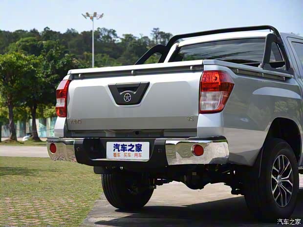 大運(yùn)汽車 大運(yùn)皮卡 2020款 2.4T汽油兩驅(qū)手動尊享型標(biāo)軸4K22D4T