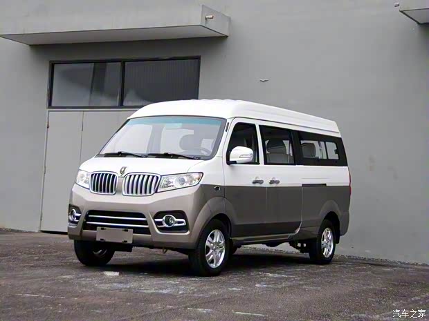 华晨鑫源 海狮X30L 2021款 1.5L商务中央空调版客车国VI SWC15M