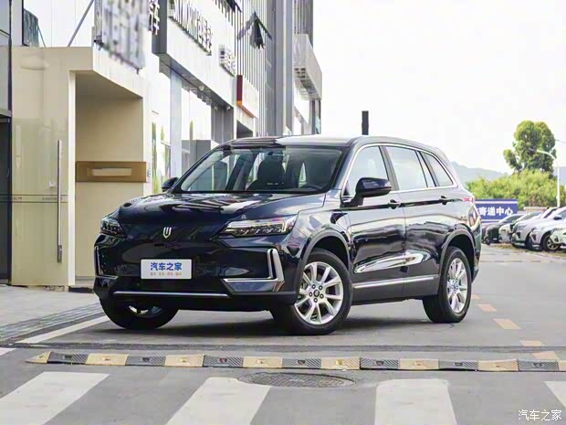 創(chuàng)維汽車 創(chuàng)維EV6 2022款 520 出行版